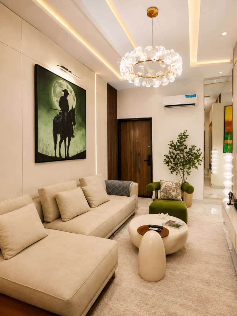 Lawrevee Homes Chevron Lekki Shortlet Sun-Lit Lounge with Garden View Glazing